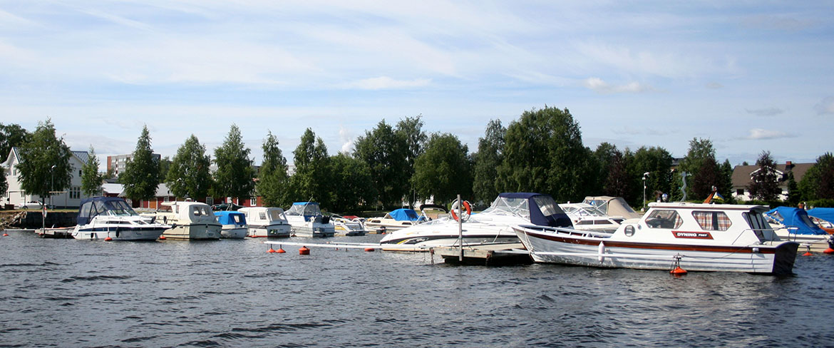 Dockside/Strömnäs Port