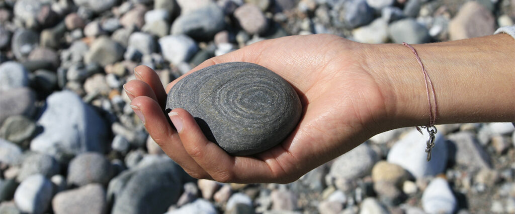 A stone in the hand at Stenskär